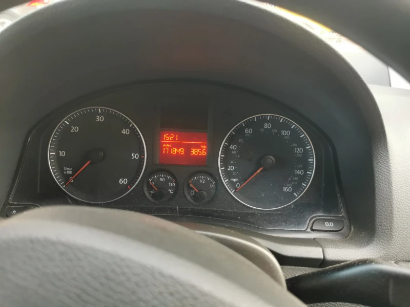 VW Golf SDI, снимка 7 - Автомобили и джипове - 48395499