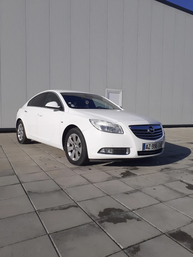 Opel Insignia, снимка 9 - Автомобили и джипове - 48555975