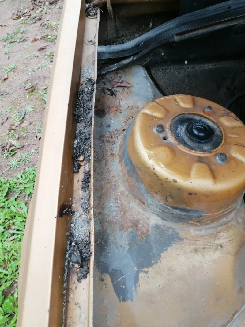 Opel Rekord, снимка 16 - Автомобили и джипове - 52570355