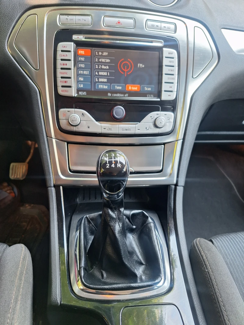 Ford Mondeo MK4  LPG, снимка 9 - Автомобили и джипове - 52381910