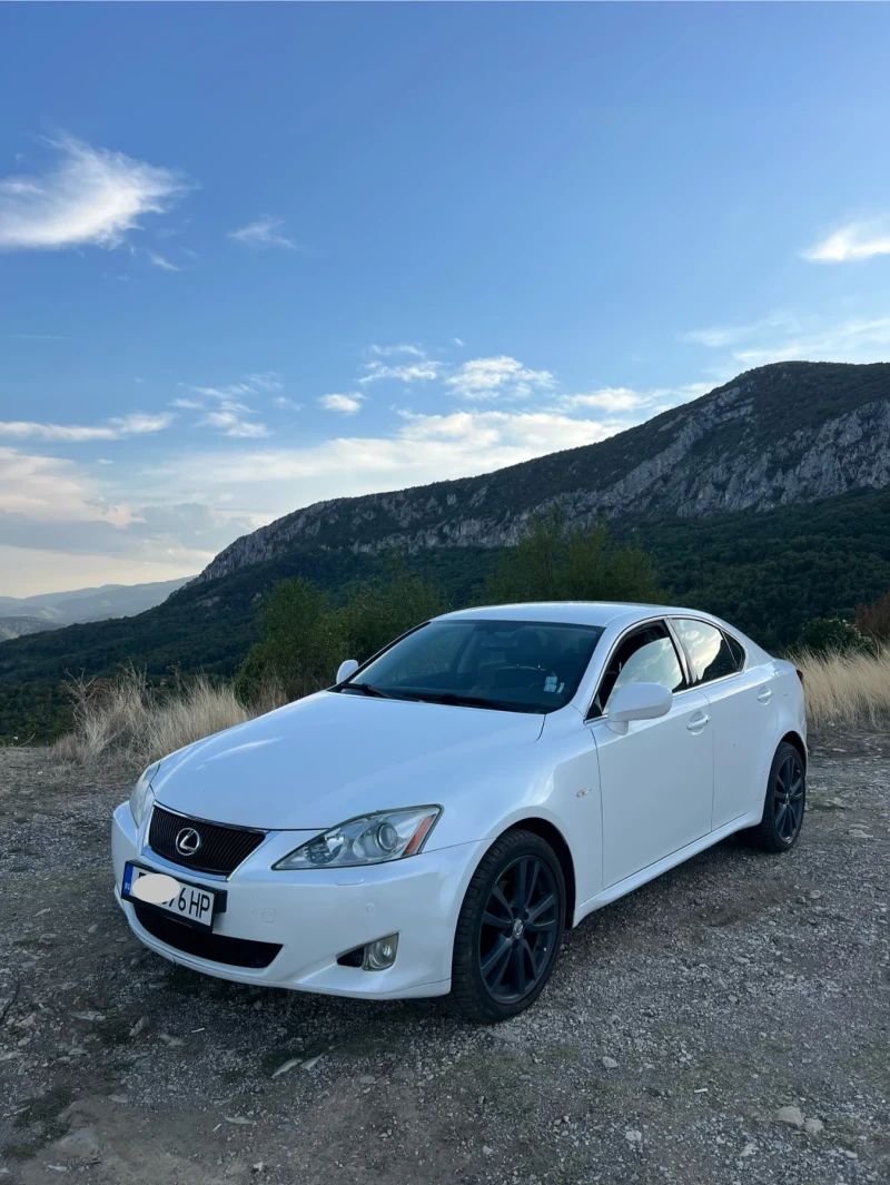 Lexus IS 220d, снимка 2 - Автомобили и джипове - 51825697