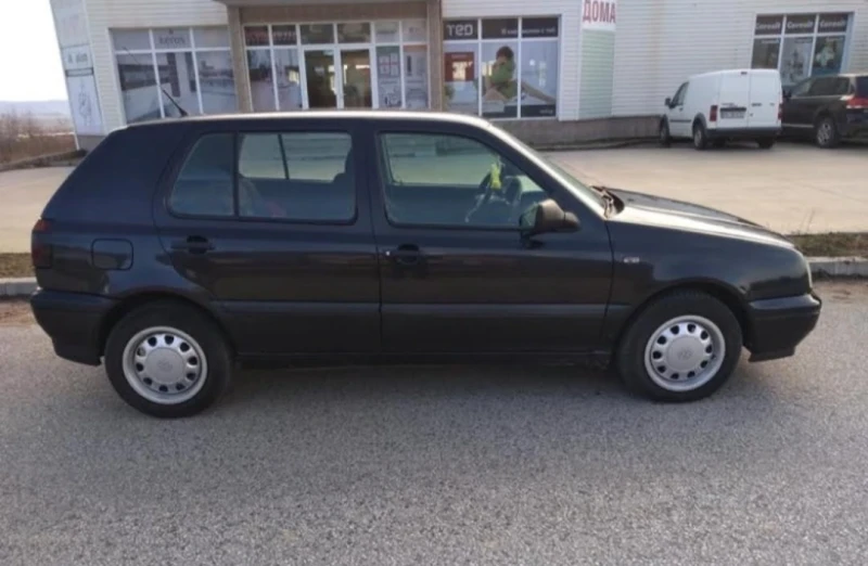 VW Golf III 1997 1.6cc AFT 101hp, снимка 2 - Автомобили и джипове - 52961147