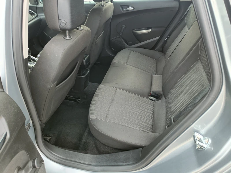 Opel Astra 1.7 BARTER 120, снимка 11 - Автомобили и джипове - 52178613