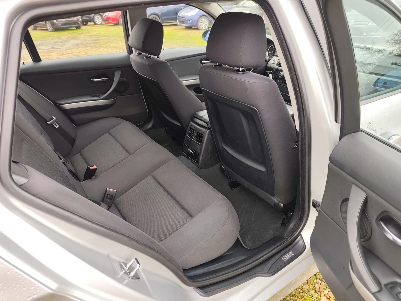 BMW 318 i 143к.с., снимка 14 - Автомобили и джипове - 52359596