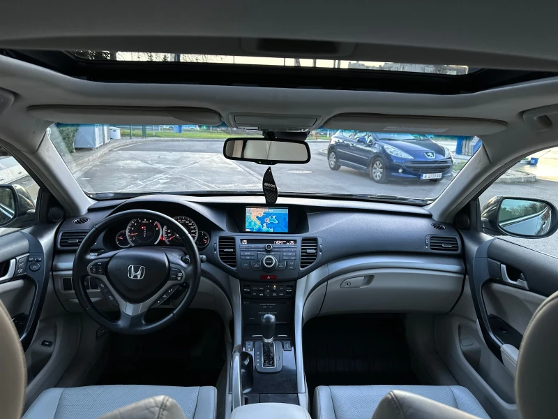 Honda Accord 2.4 EXECUTIVE, снимка 7 - Автомобили и джипове - 52827262