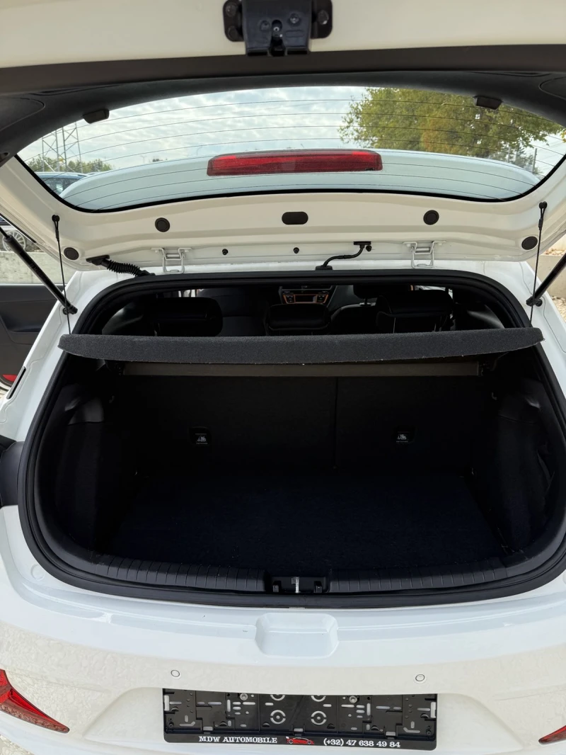 Hyundai I20 Comfort/2017г., снимка 11 - Автомобили и джипове - 52903349