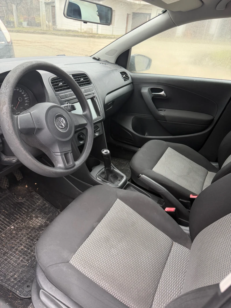 VW Polo 1.2i klima, снимка 11 - Автомобили и джипове - 53220957