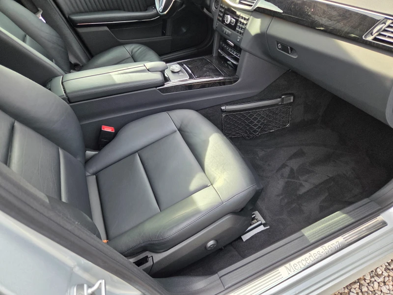 Mercedes-Benz E 350 350CDI 4matic, снимка 16 - Автомобили и джипове - 53260943