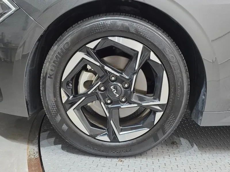 Kia K5 2.0 Lpi Prestige, снимка 5 - Автомобили и джипове - 55886795