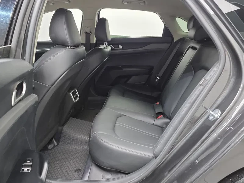 Kia K5 2.0 Lpi Prestige, снимка 12 - Автомобили и джипове - 55886795