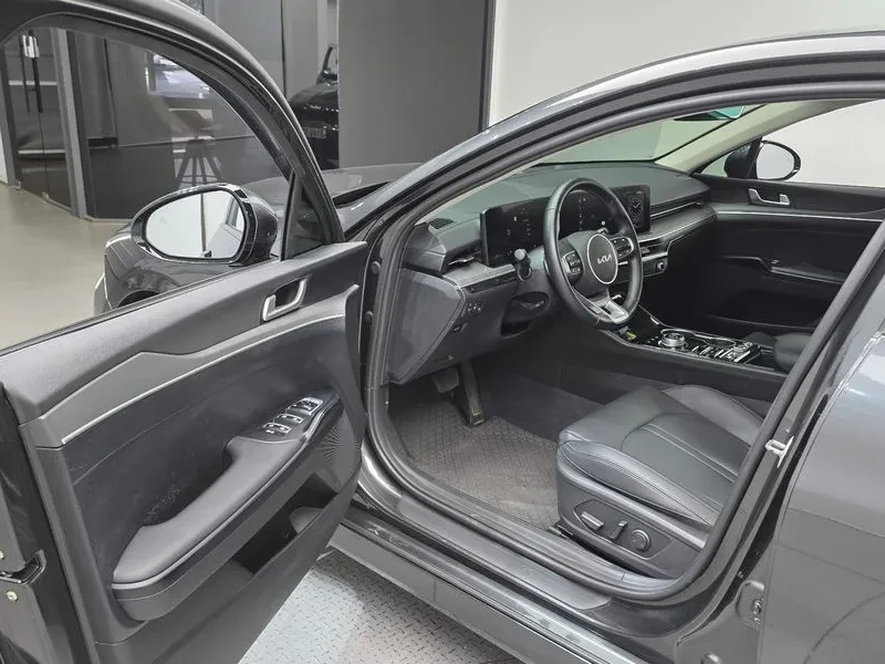 Kia K5 2.0 Lpi Prestige, снимка 10 - Автомобили и джипове - 55886795