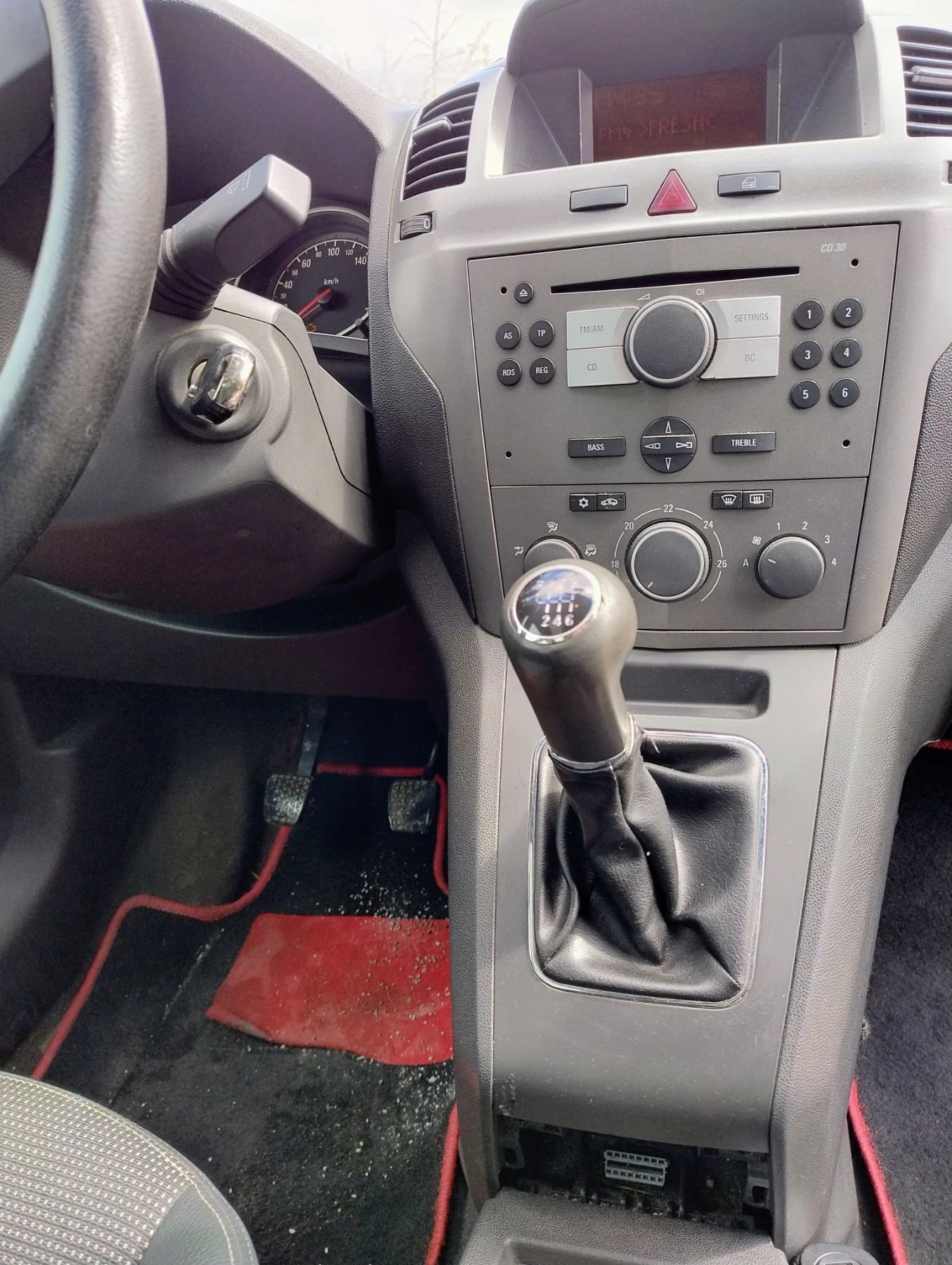 Opel Zafira B - изображение 3