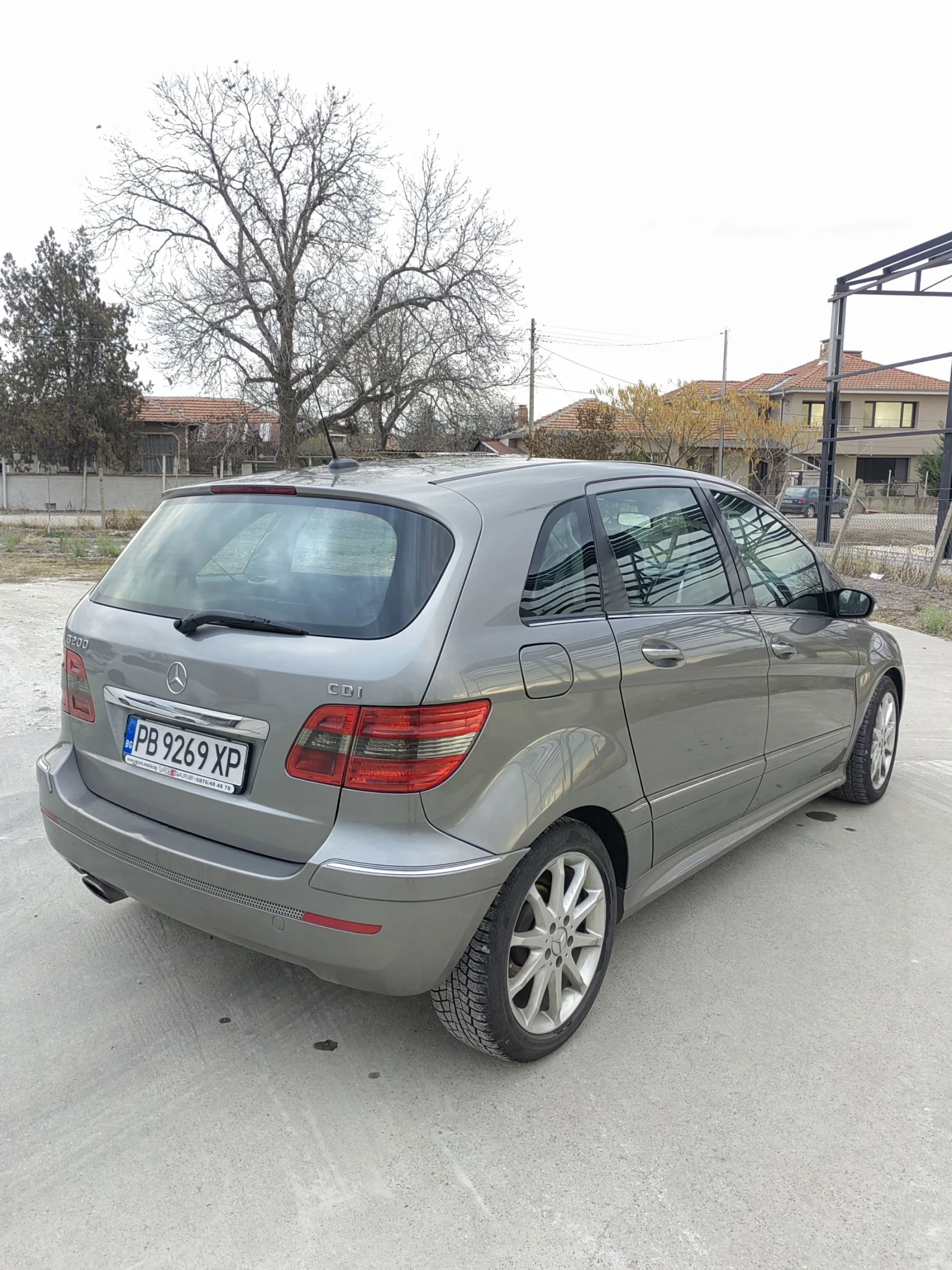 Mercedes-Benz B 200 2.0 CDI - изображение 4