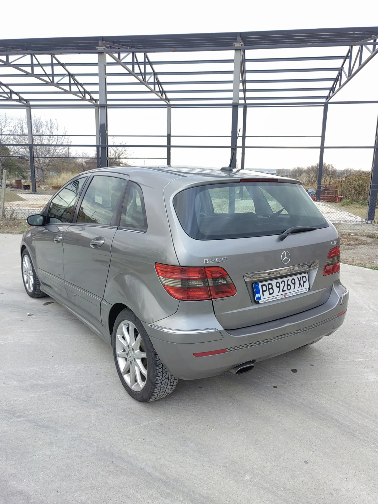 Mercedes-Benz B 200 2.0 CDI - изображение 6