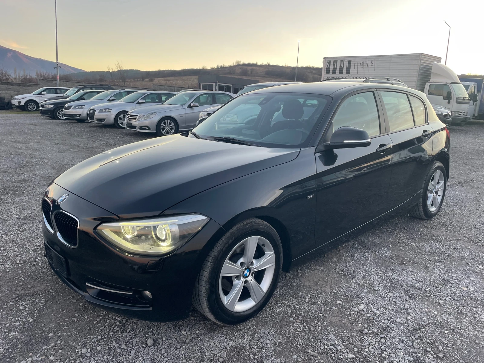 BMW 116 D SPORT NAVI BI-XENON - [1] 