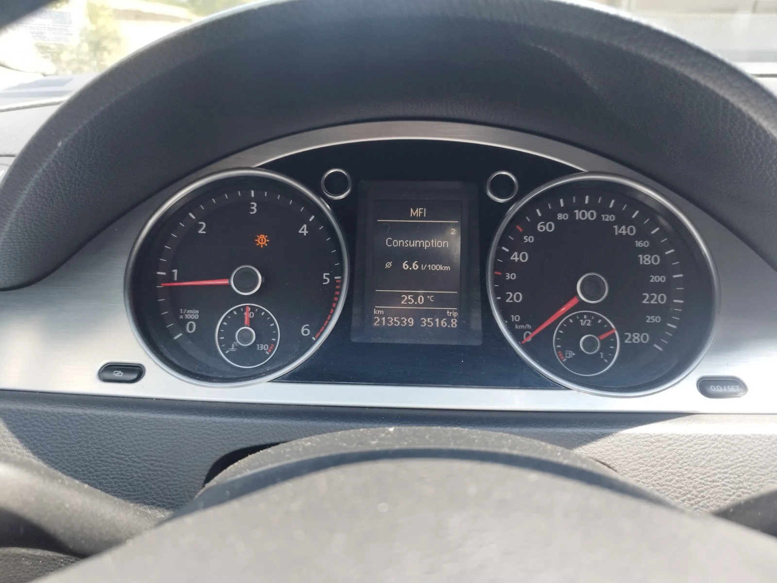 VW Passat CC 2.0 140 DSG - изображение 8