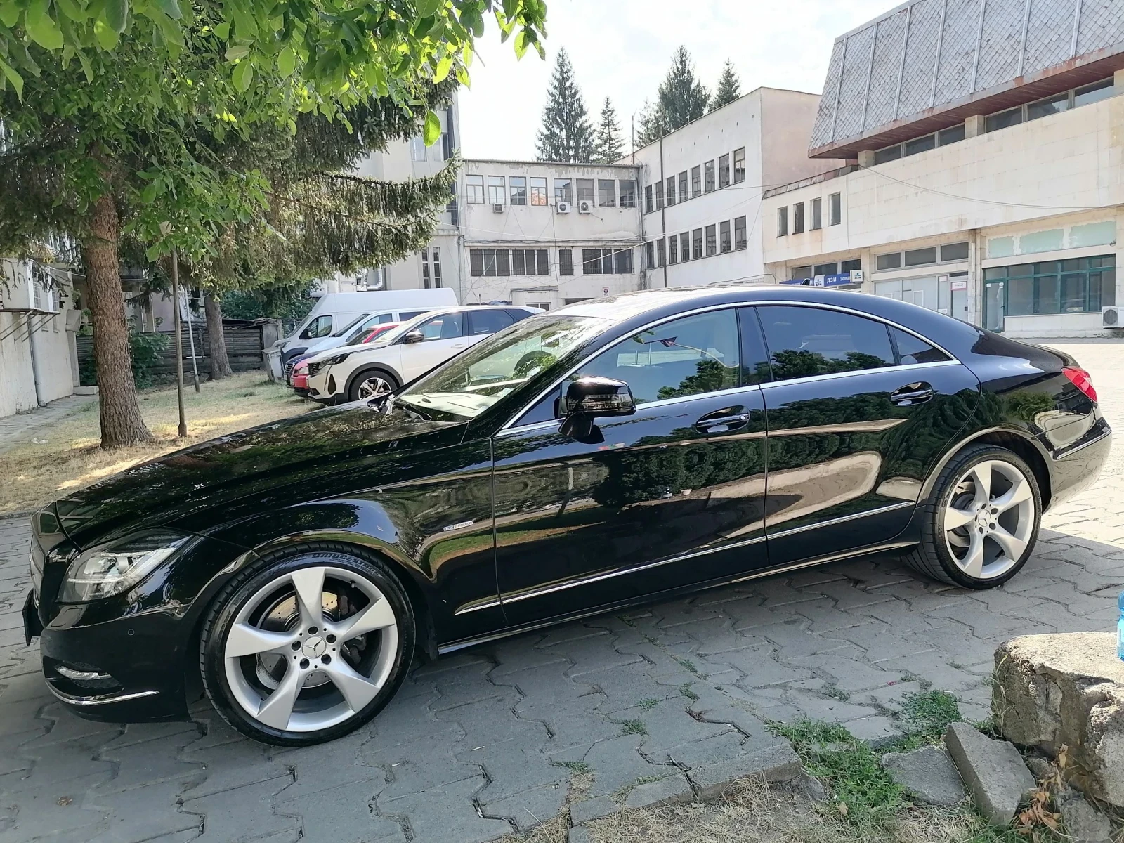 Mercedes-Benz CLS 350 ПРУЖИНИ/ILS/HARMANKARDON/MАСАЖ - изображение 8
