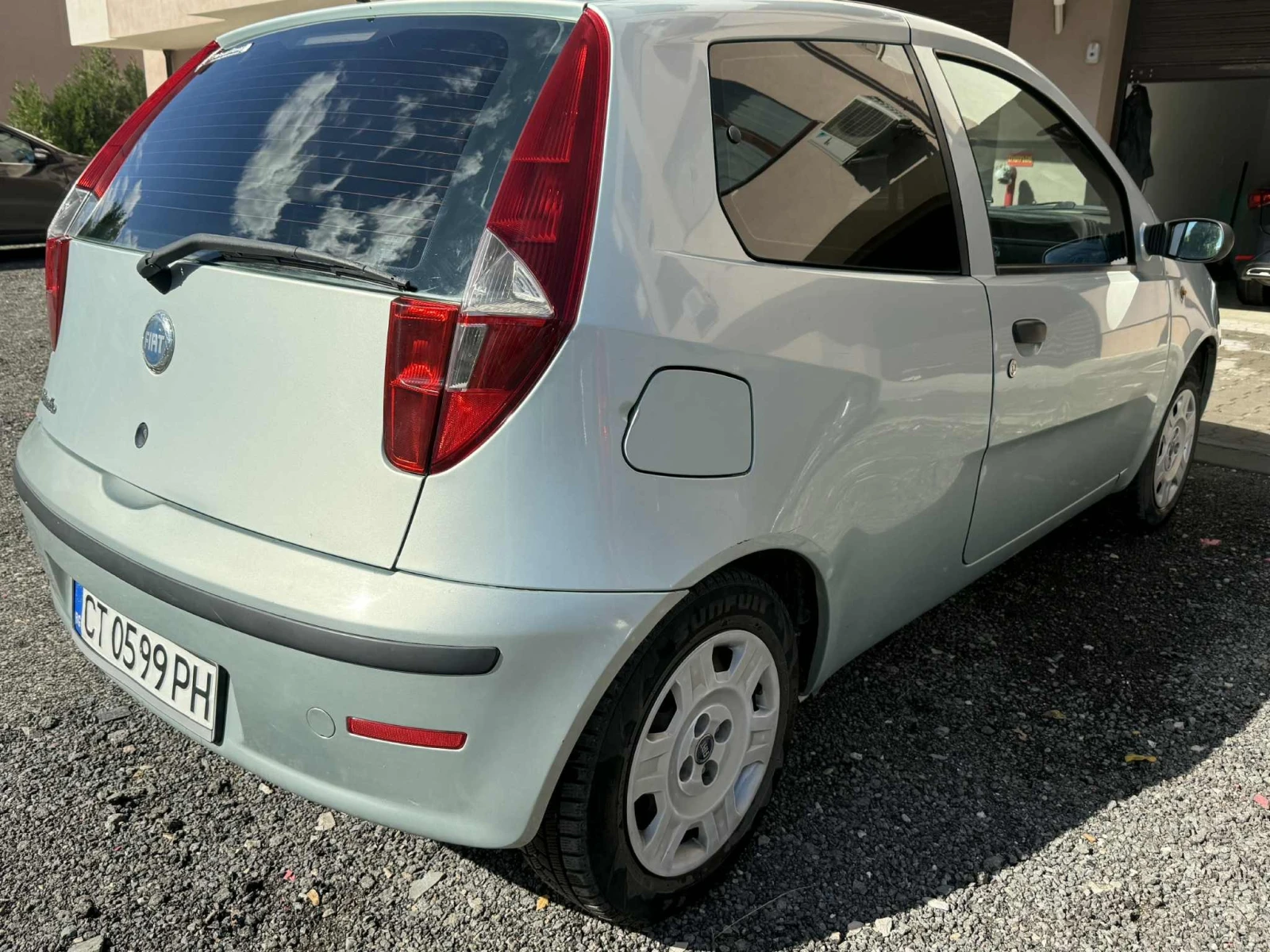 Fiat Punto 1, 2 60 кс - изображение 2