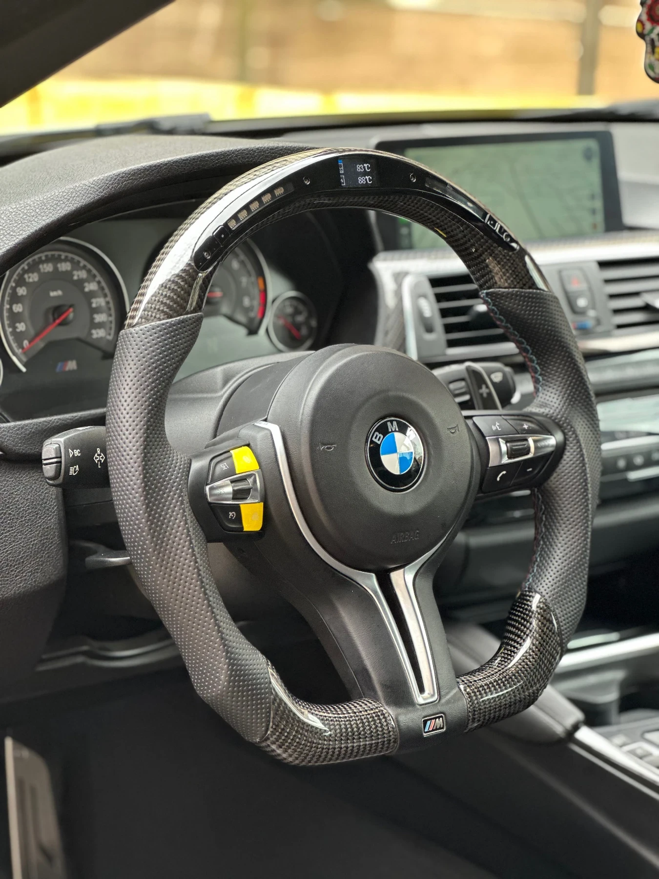 BMW M4 | Mobile.bg   11