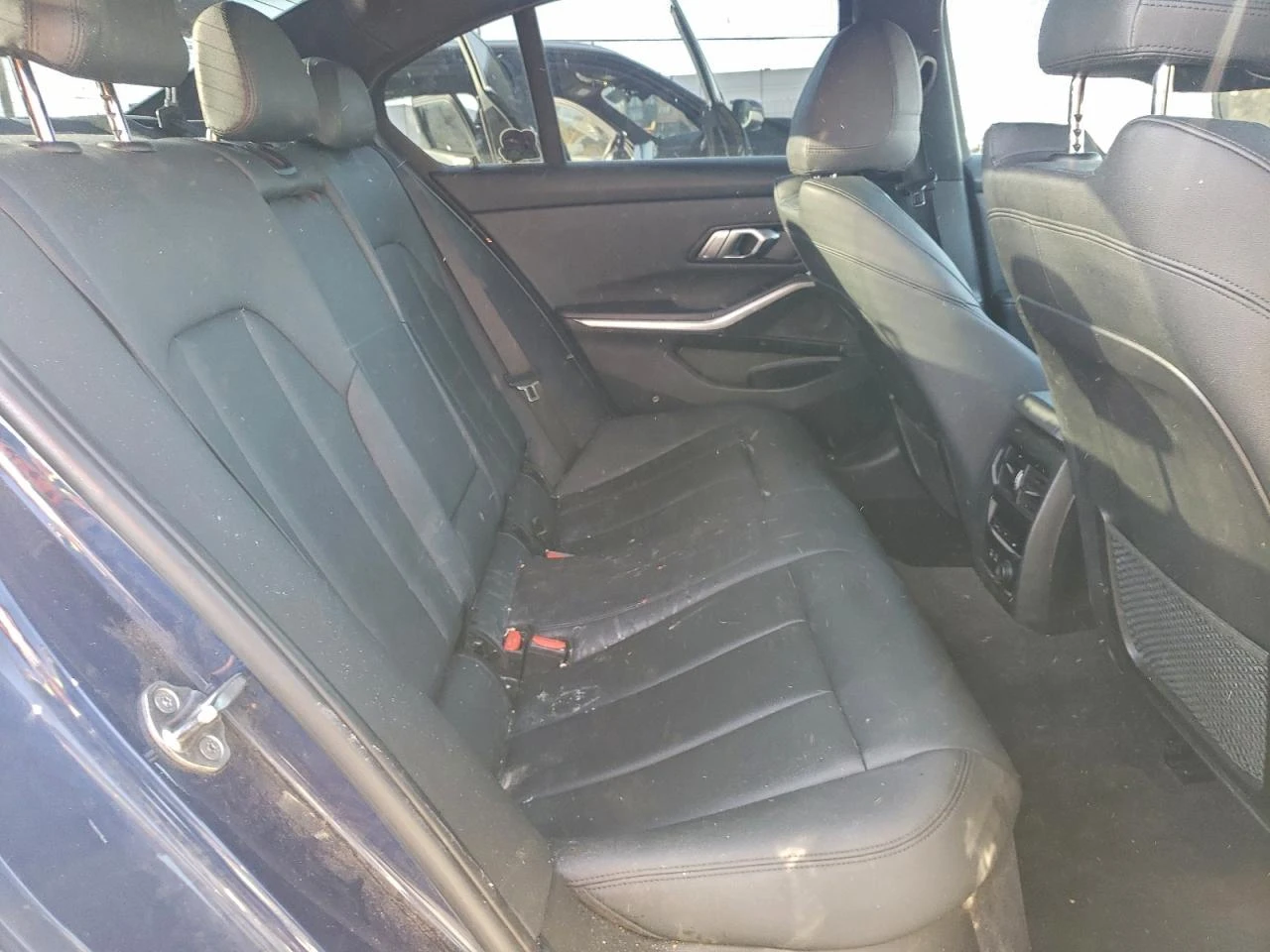 BMW 330, снимка 11 - Автомобили и джипове - 53873413