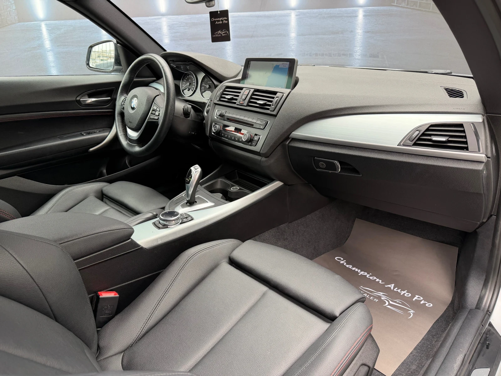 BMW 228 i M-Sport , снимка 9 - Автомобили и джипове - 54077057