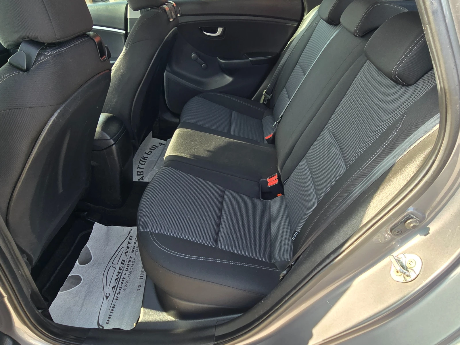 Hyundai I30 13г.1, 6-110к.с.6-скорости, снимка 9 - Автомобили и джипове - 54194160