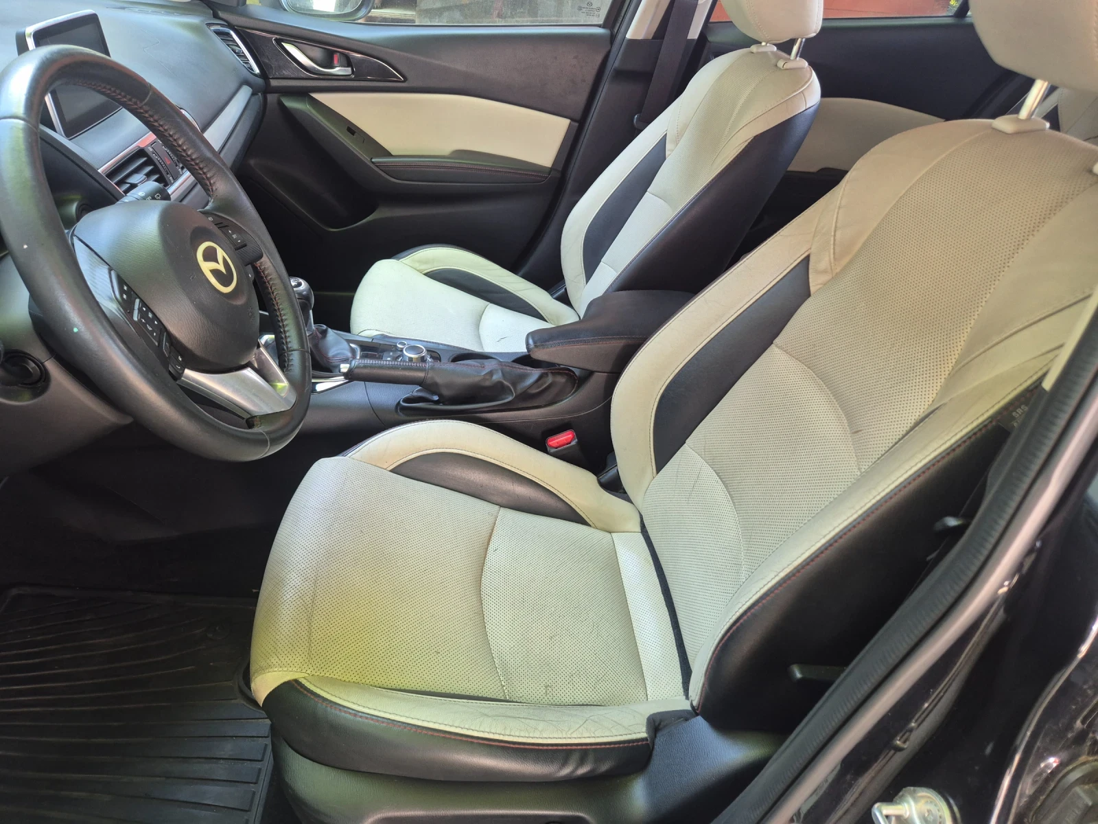 Mazda 3 2.2, 150 к.с, снимка 10 - Автомобили и джипове - 54345388