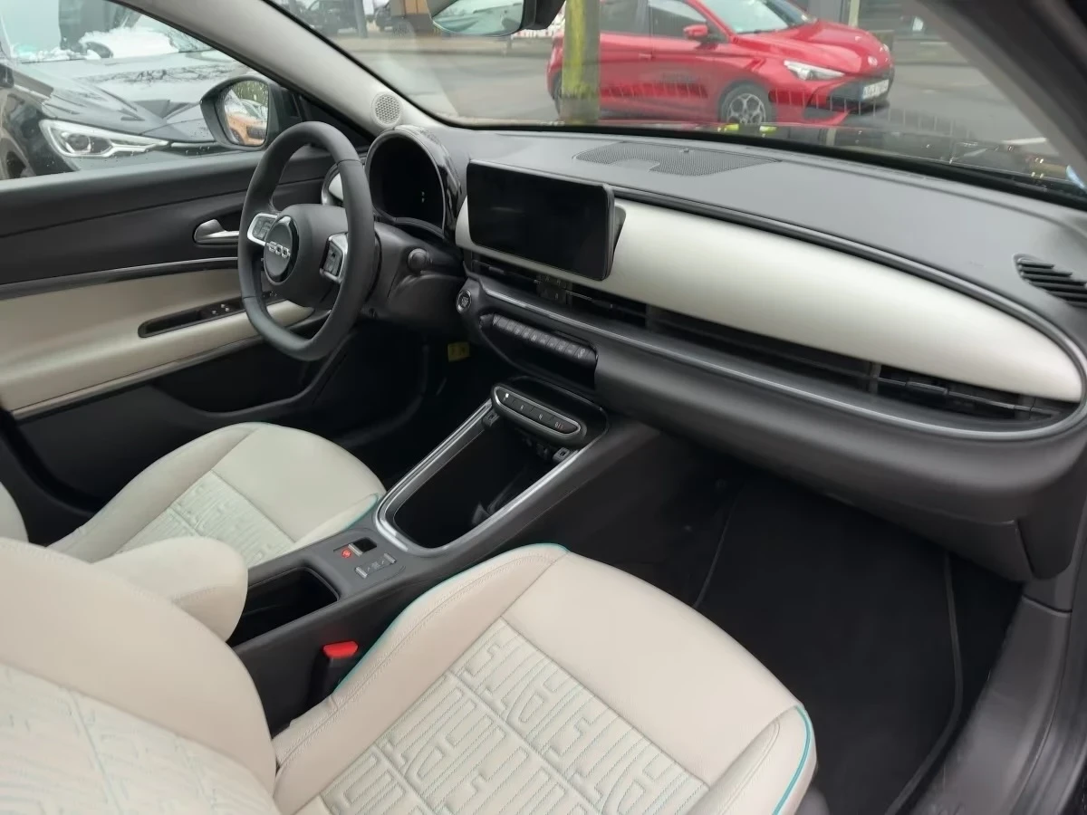 Fiat 600e La Prima DISTR 360* Winter Pack Keyless Blind-Spot | Mobile.bg � ����������� 7