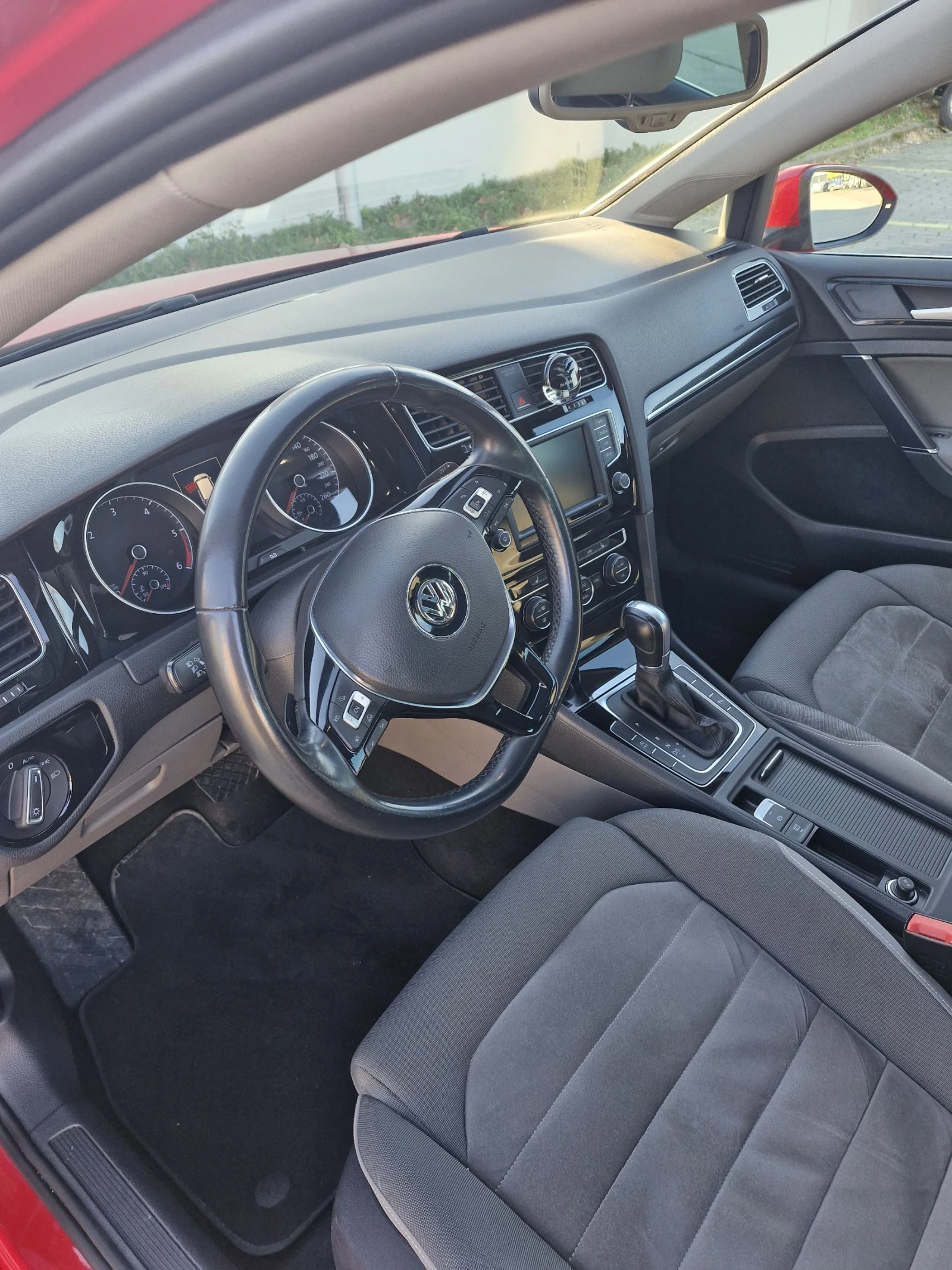 VW Golf Golf, снимка 5 - Автомобили и джипове - 54800376