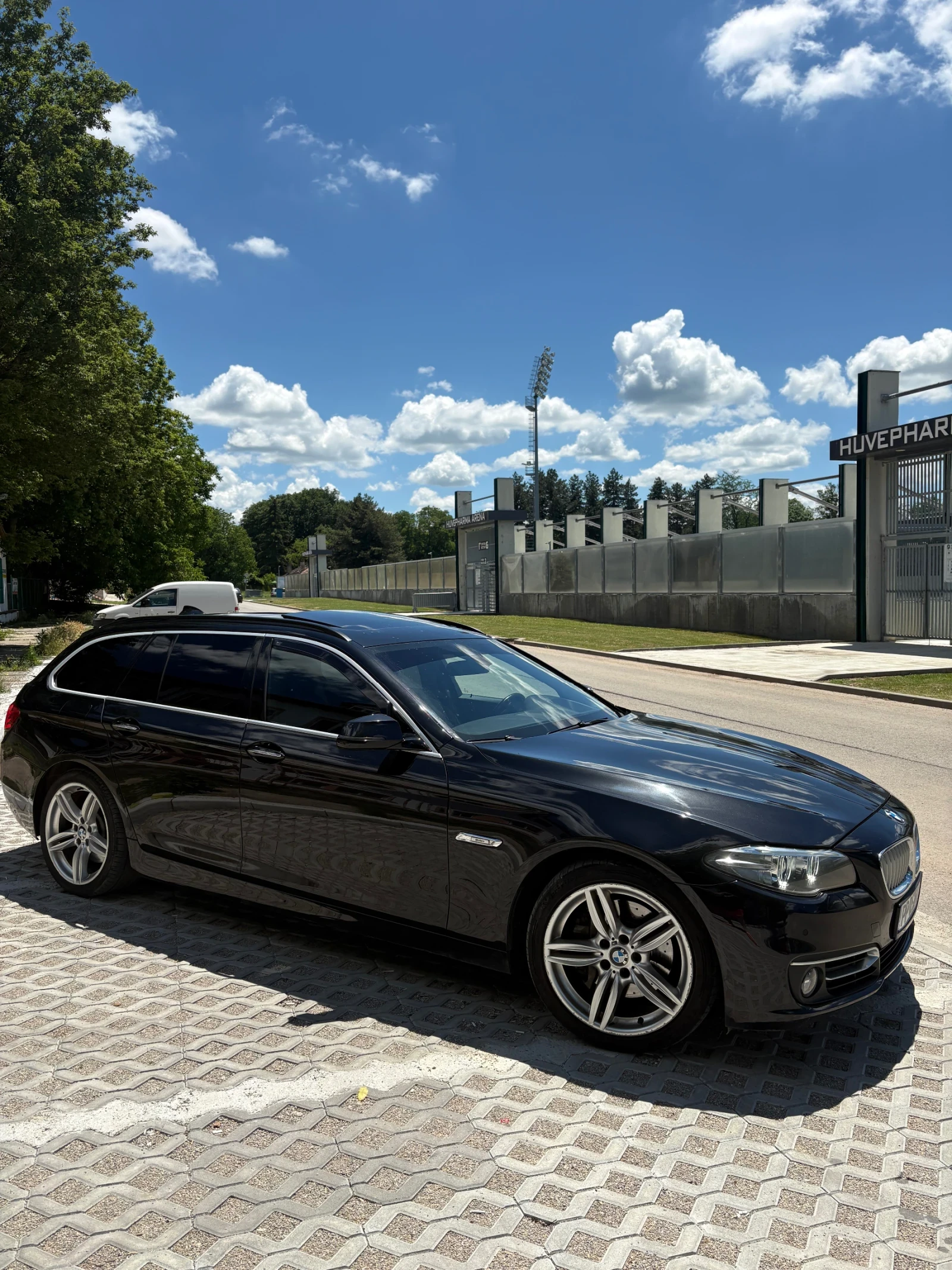 BMW 530 BMW 530d Face ModernLine