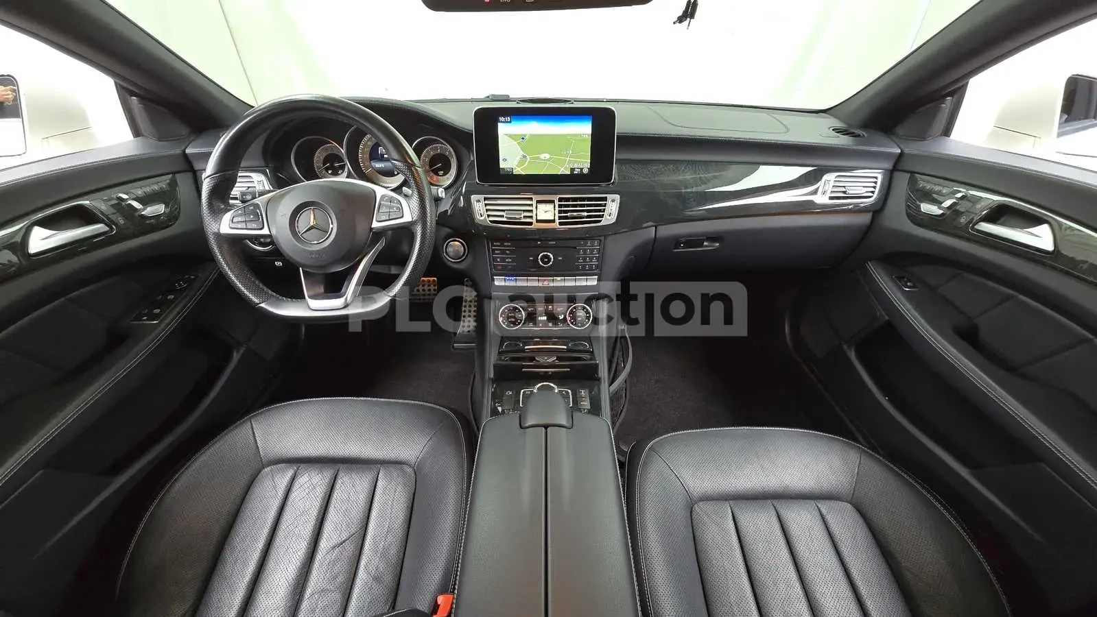 Mercedes-Benz CLS 400  DISTRONIC / ОБДУХВАНЕ / 360 / MEMORY, снимка 5 - Автомобили и джипове - 55396293