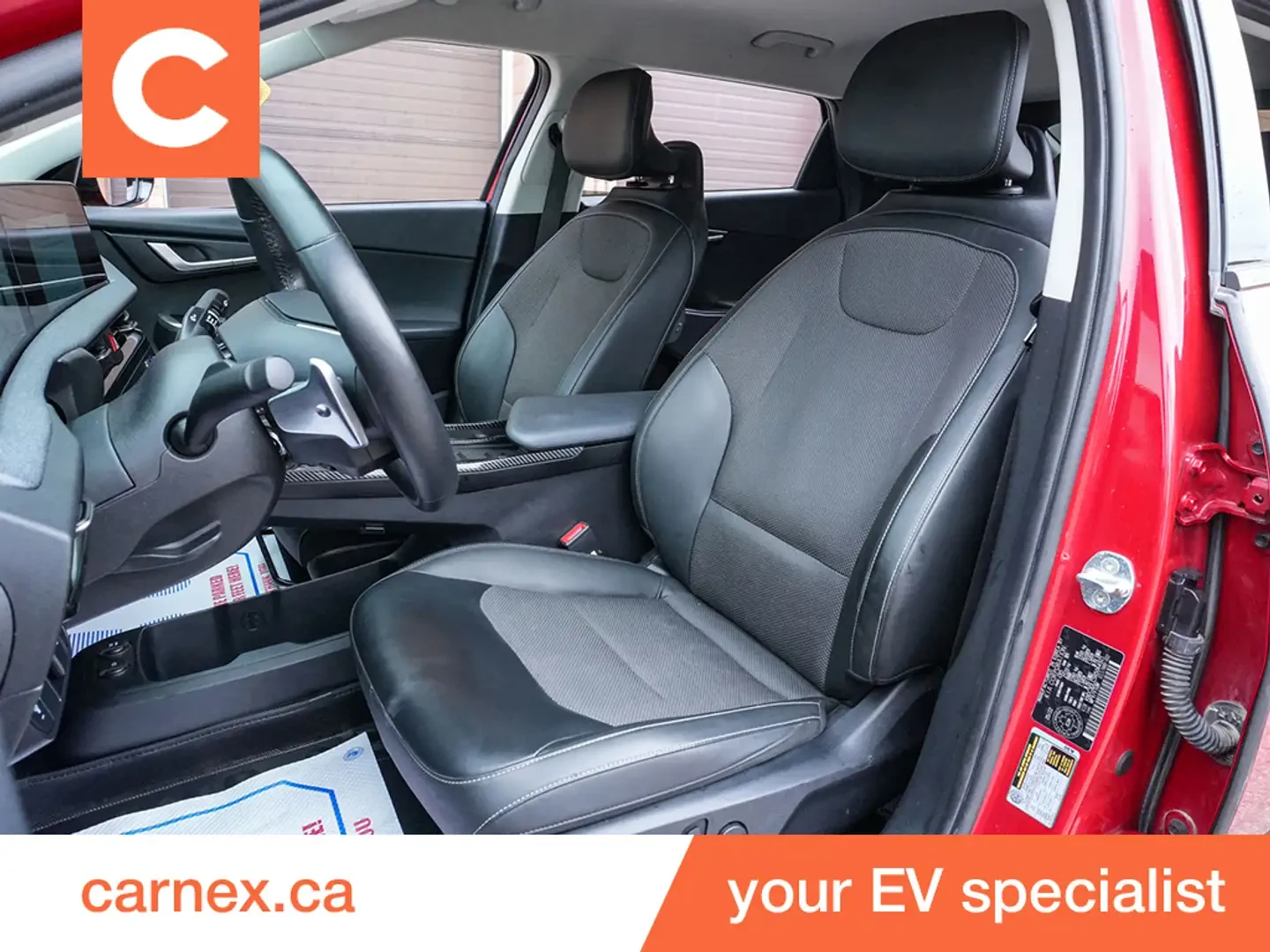 Kia EV6 Long Range AWD Clean Carfax Heated Seats, снимка 12 - Автомобили и джипове - 55660915