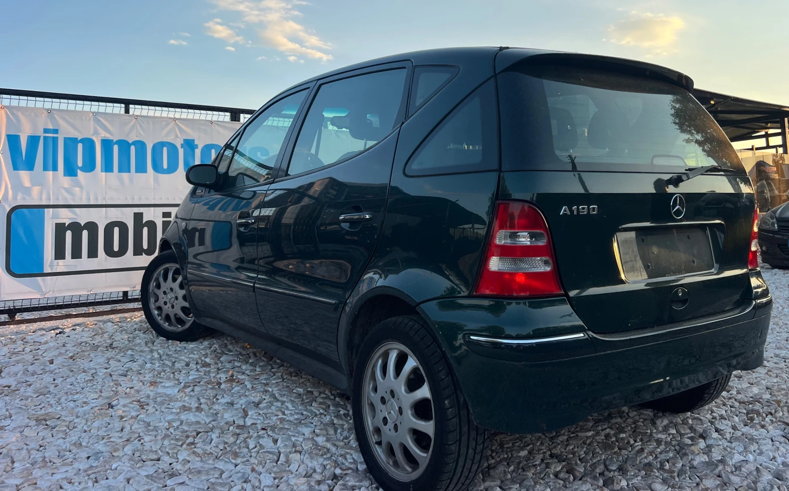 Mercedes-Benz A 190 KLIMATIK/UNIKAT, снимка 4 - Автомобили и джипове - 55812230