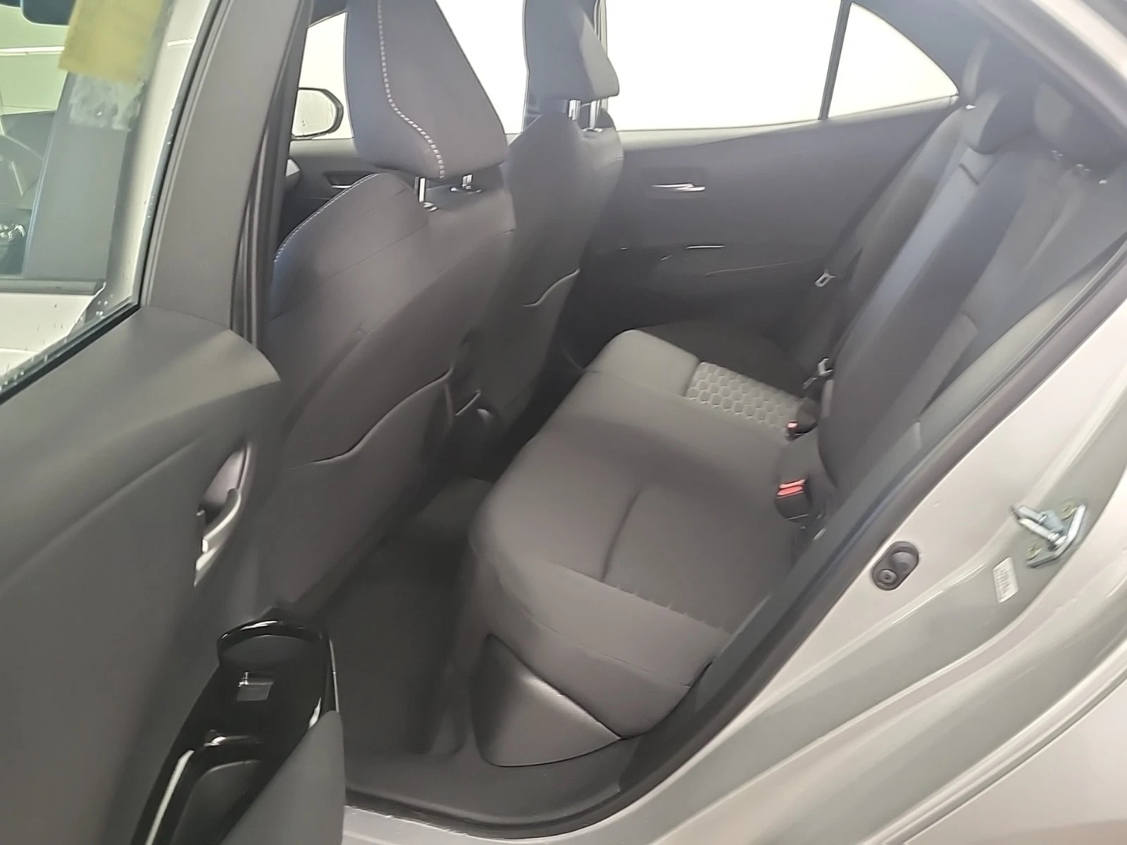 Toyota Corolla CVT| ПОДГРЕВИ| ЗАДНА КАМЕРА| 2 КЛЮЧА| , снимка 11 - Автомобили и джипове - 55815317