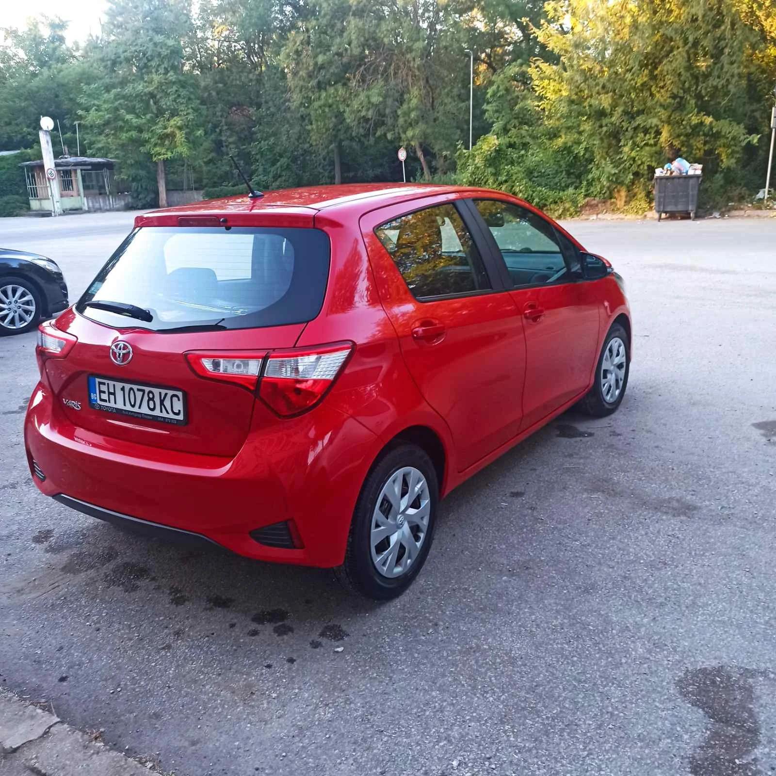 Toyota Yaris, снимка 2 - Автомобили и джипове - 56002259
