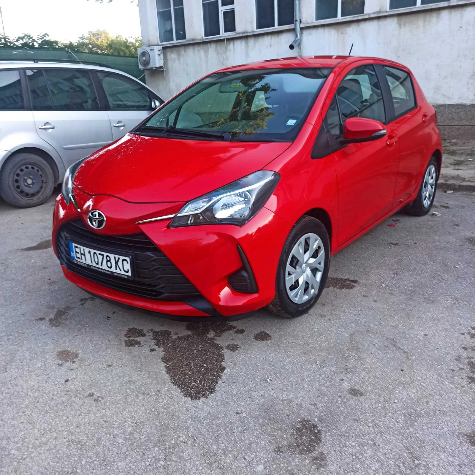 Toyota Yaris, снимка 4 - Автомобили и джипове - 56002259