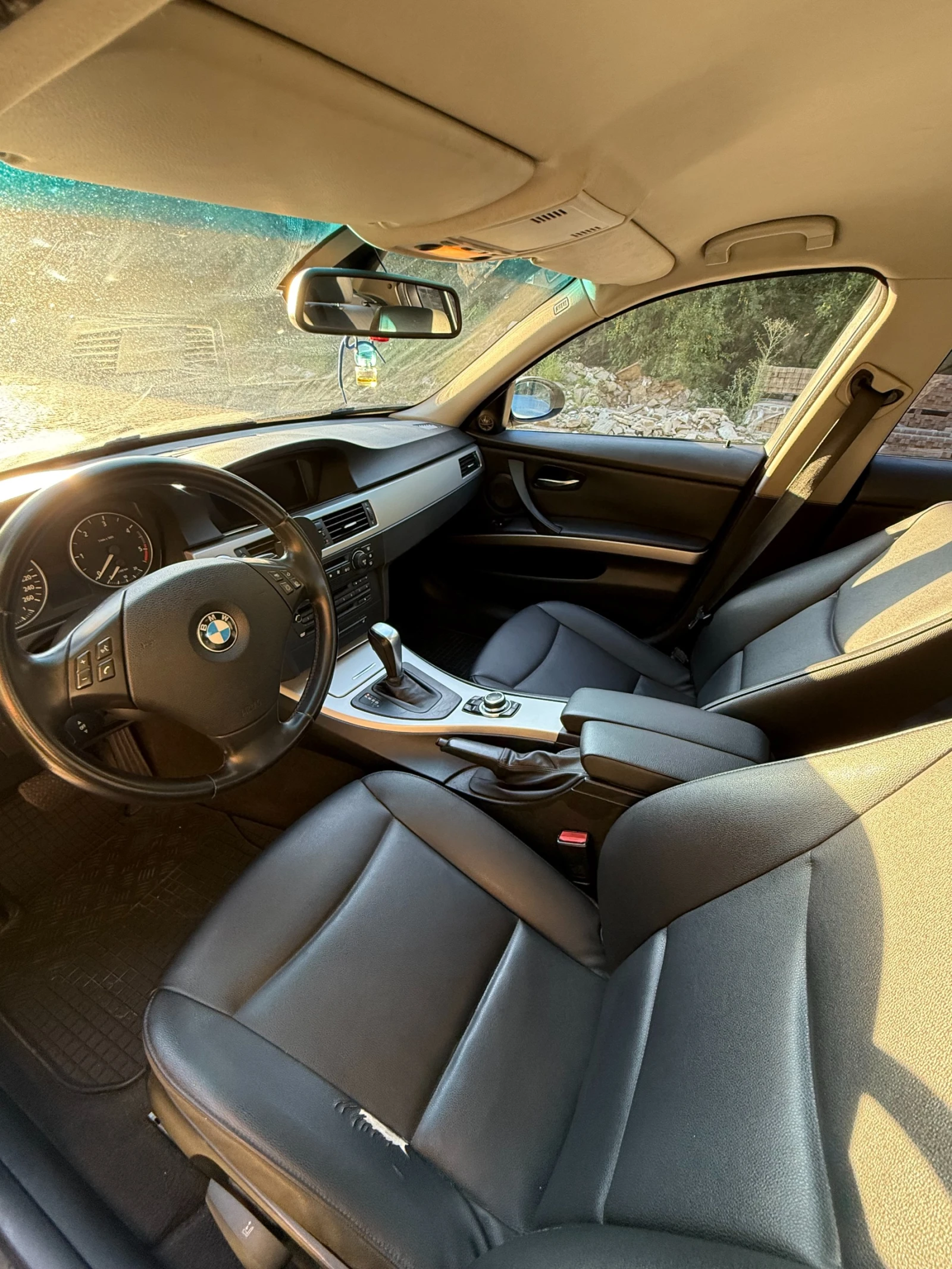 BMW 320, снимка 10 - Автомобили и джипове - 56062220