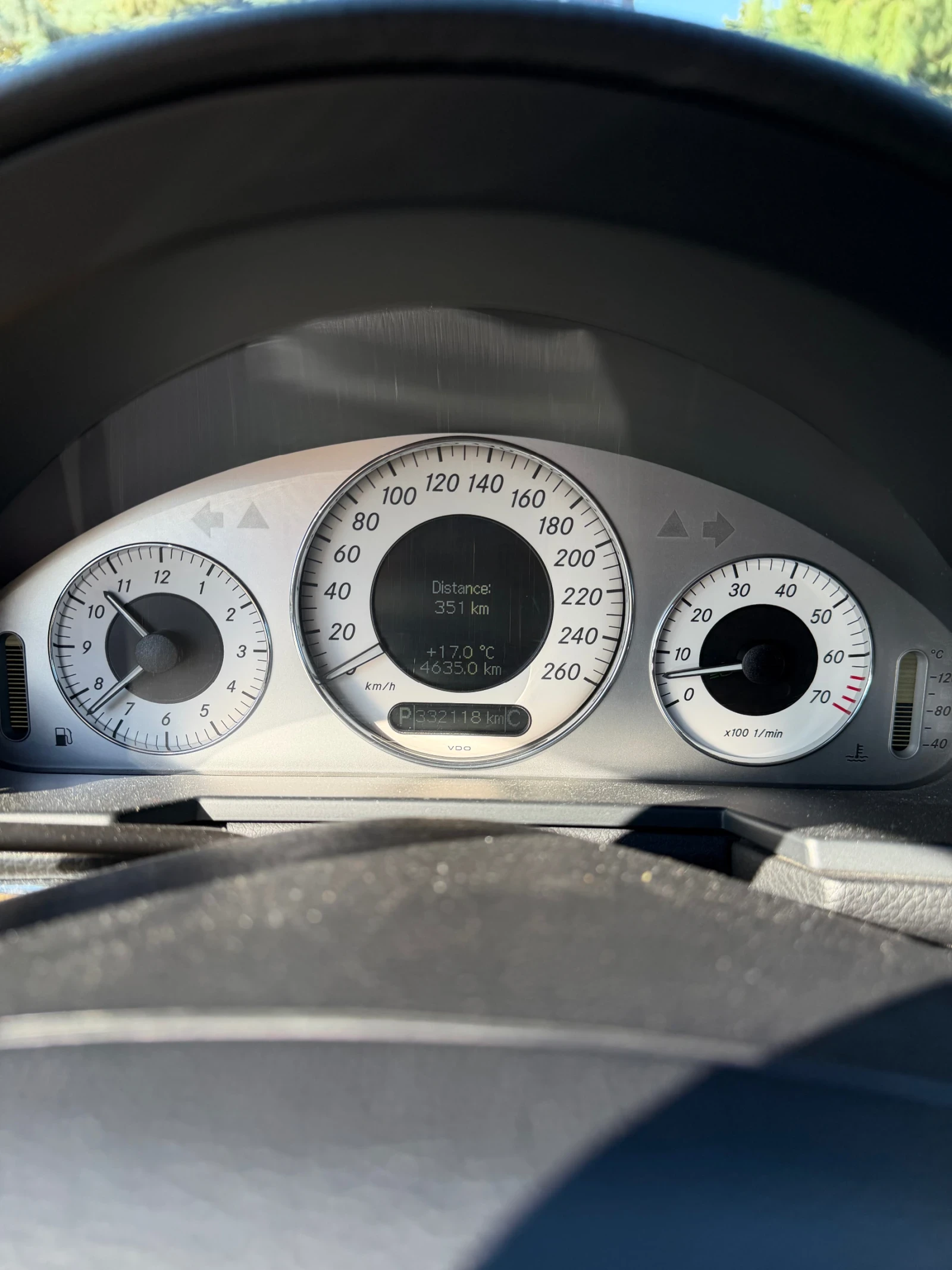 Mercedes-Benz E 350, снимка 5 - Автомобили и джипове - 56258094