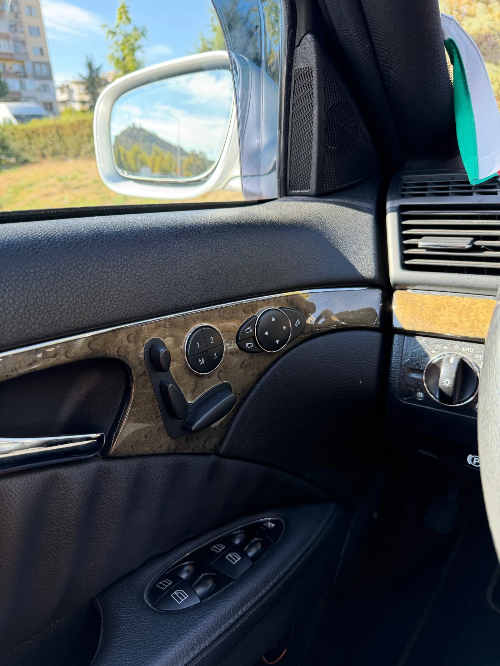Mercedes-Benz E 350, снимка 8 - Автомобили и джипове - 56258094