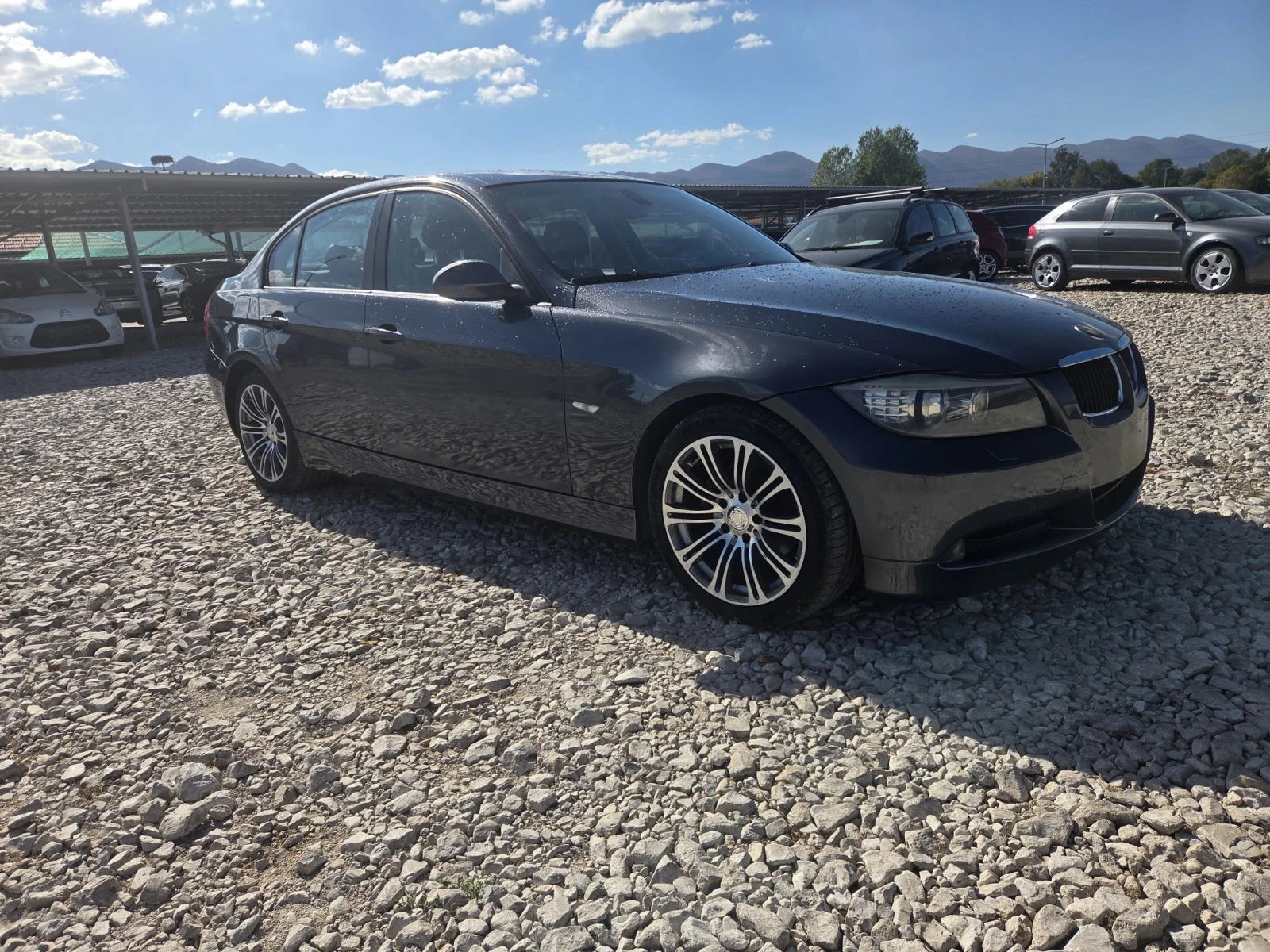 BMW 320 Navi* xenon* внос Италия, снимка 2 - Автомобили и джипове - 56313054
