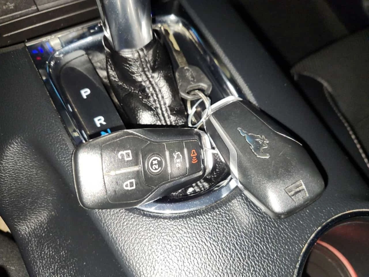 Ford Mustang 2dr Conv Gt Premium * CARFAX * ���������� *  | Mobile.bg � ����������� 8