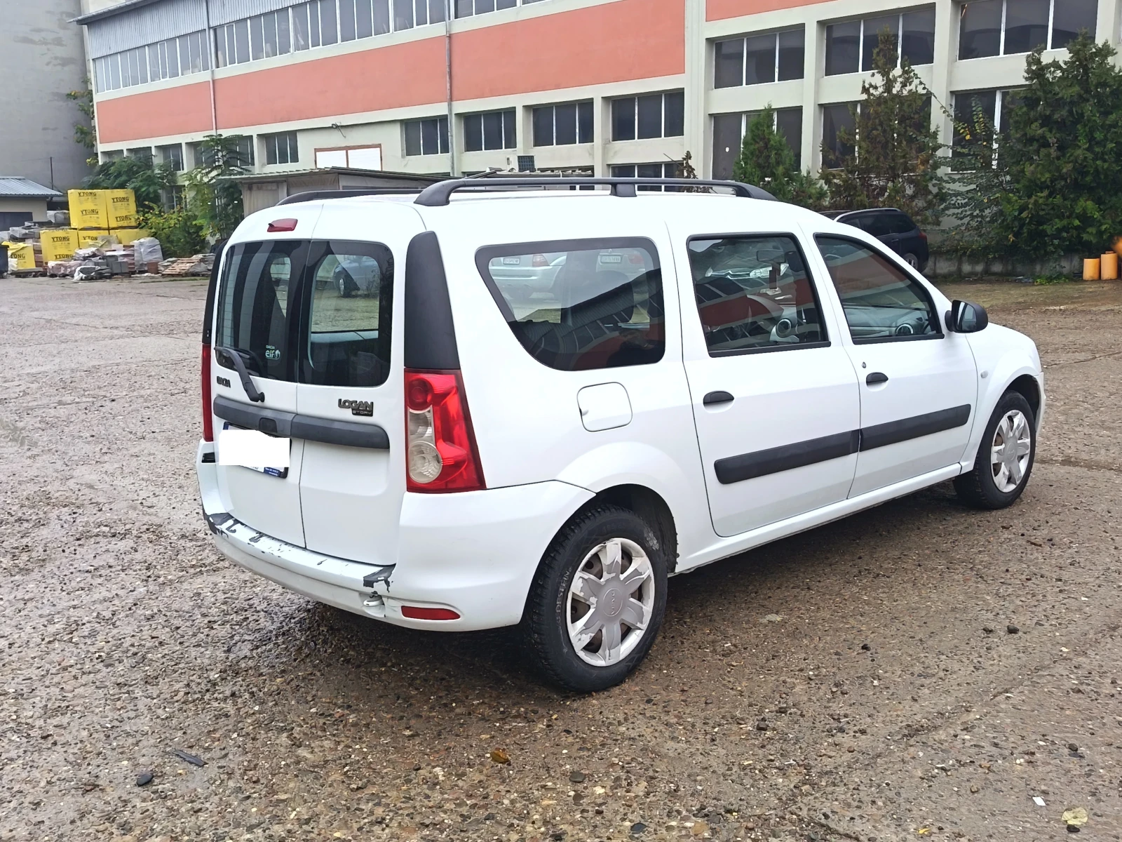 Dacia Logan