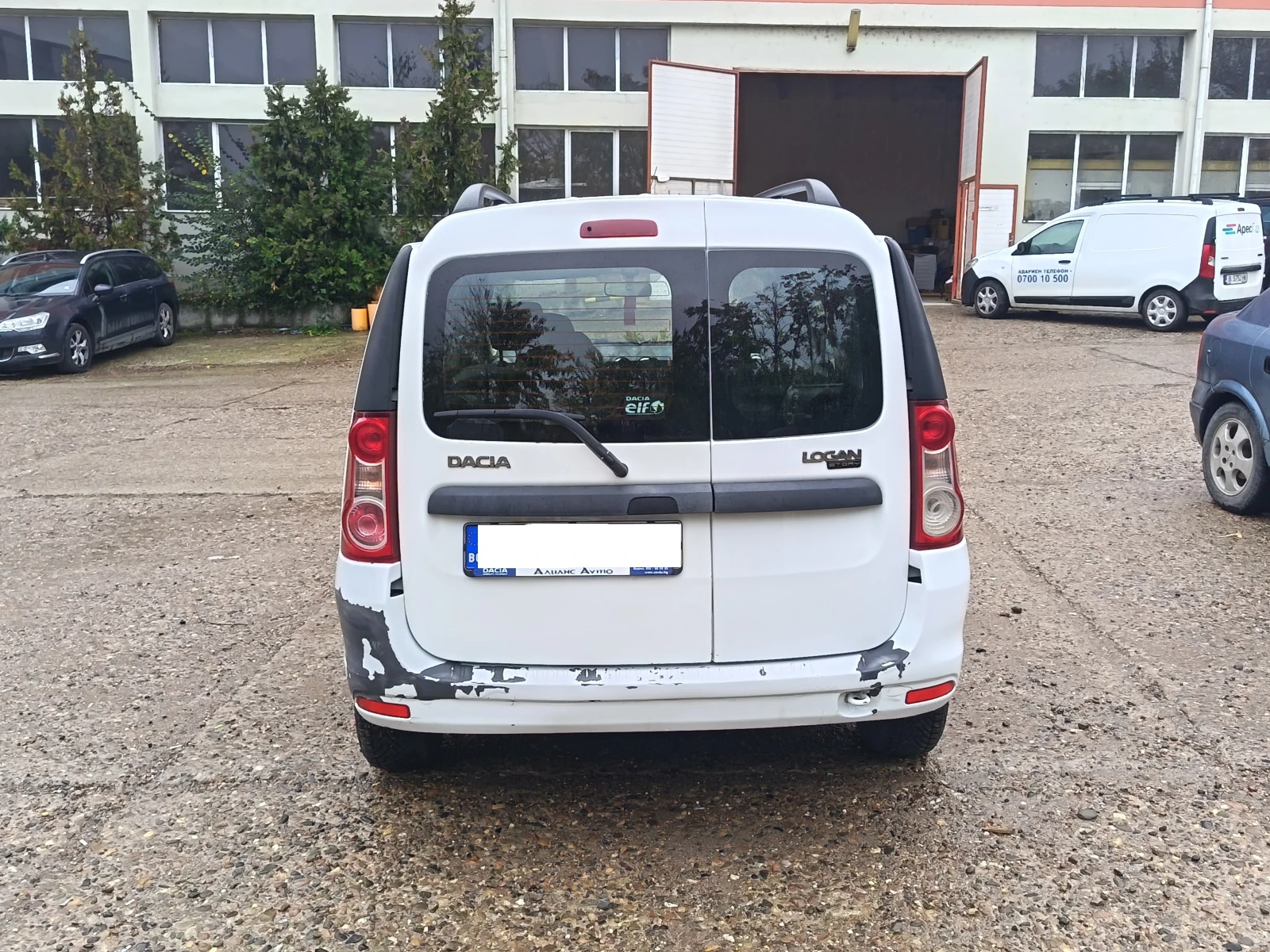 Dacia Logan, снимка 2 - Автомобили и джипове - 56725022
