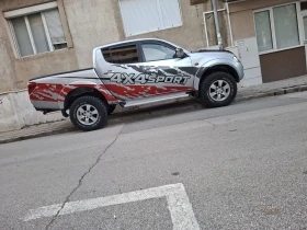 Mitsubishi L200, снимка 1