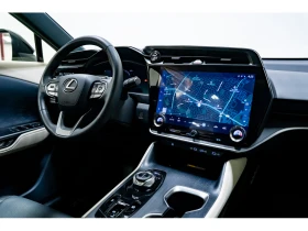 Lexus RZ 450E DIRECT4 TOIT PANO CUIR CRUISE ADAPT NAVIG, снимка 10