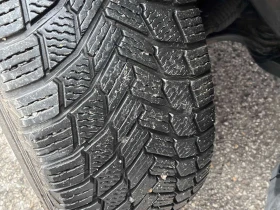 Toyota Rav4 * Hybrid Limited * КОМПЛЕКТ ДЖАНТИ * 2 КЛЮЧА * NAV, снимка 10