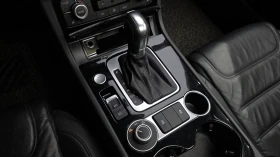 VW Touareg 3.0 TDI* ЕЛ. БАГАЖНИК* ПОДГРЕВ ВОЛАН* ЛЮК* КРАЙНА , снимка 9