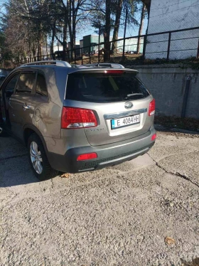 Kia Sorento Kia Sorento 2.4i 4WD Automatic, ГАЗ, снимка 5