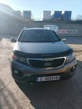 Kia Sorento Kia Sorento 2.4i 4WD Automatic, ГАЗ, снимка 1