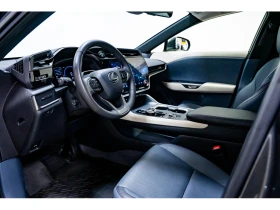 Lexus RZ 450E DIRECT4 TOIT PANO CUIR CRUISE ADAPT NAVIG - 31000 € / 60630.73 лв. - 71668353 8